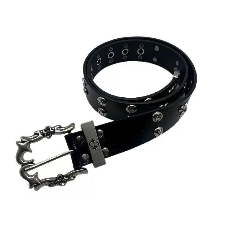 Vintage-style American-made belt with sculpted, aged metal buckle 2025