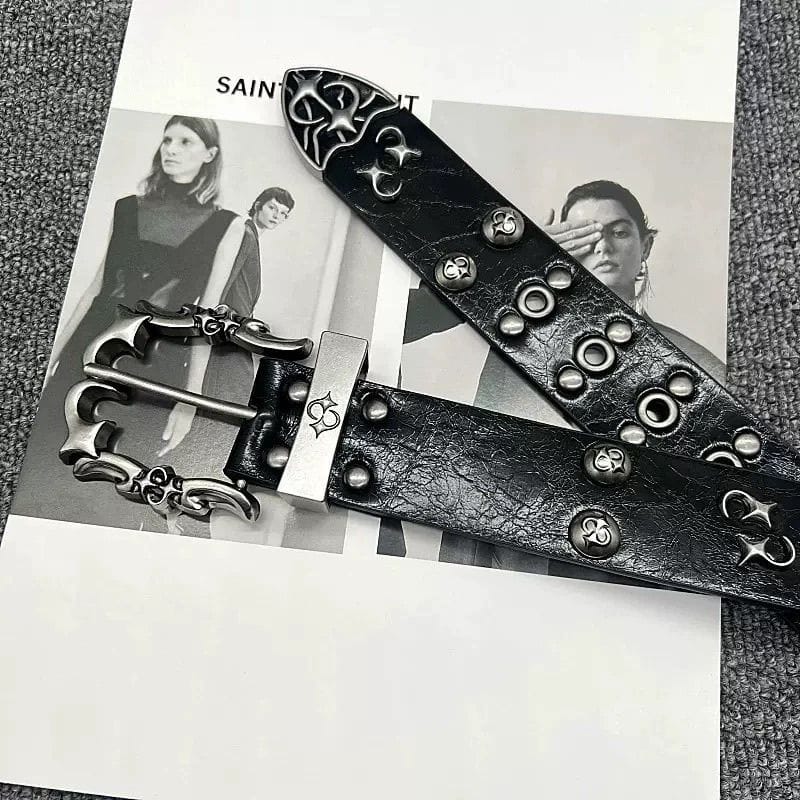 Vintage-style American-made belt with sculpted, aged metal buckle 2025