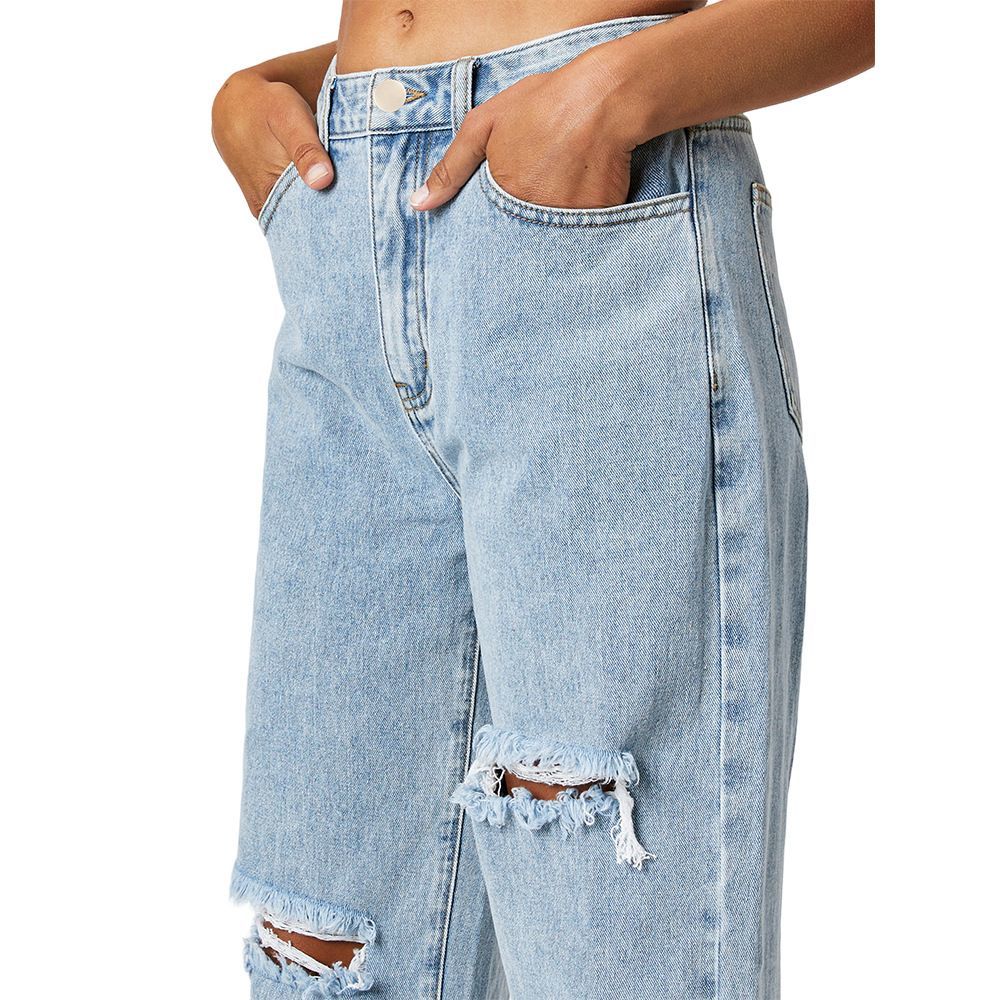 High-waisted, wide-leg jeans in European and American styles; slim fit, faded, distressed, and ripped; trendy distressed trousers for women