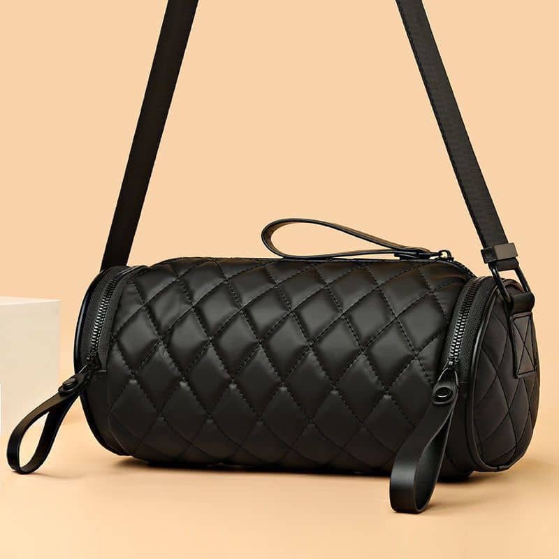 New diamond-shaped handbag for women, cylindrical shoulder bag, fashionable versatile one-shoulder bucket bag made of Oxford fabric.