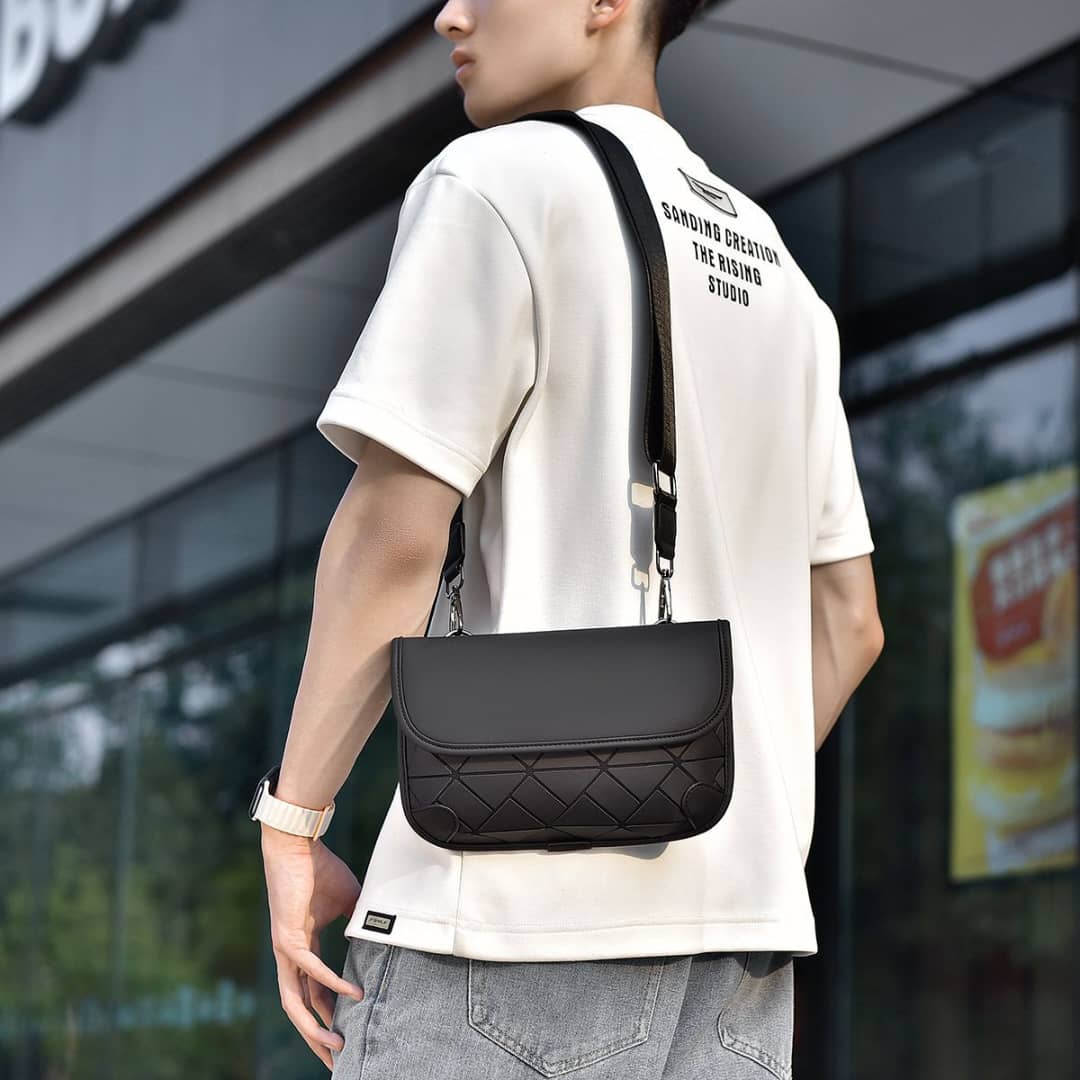 Luxury Men's Shoulder Bag