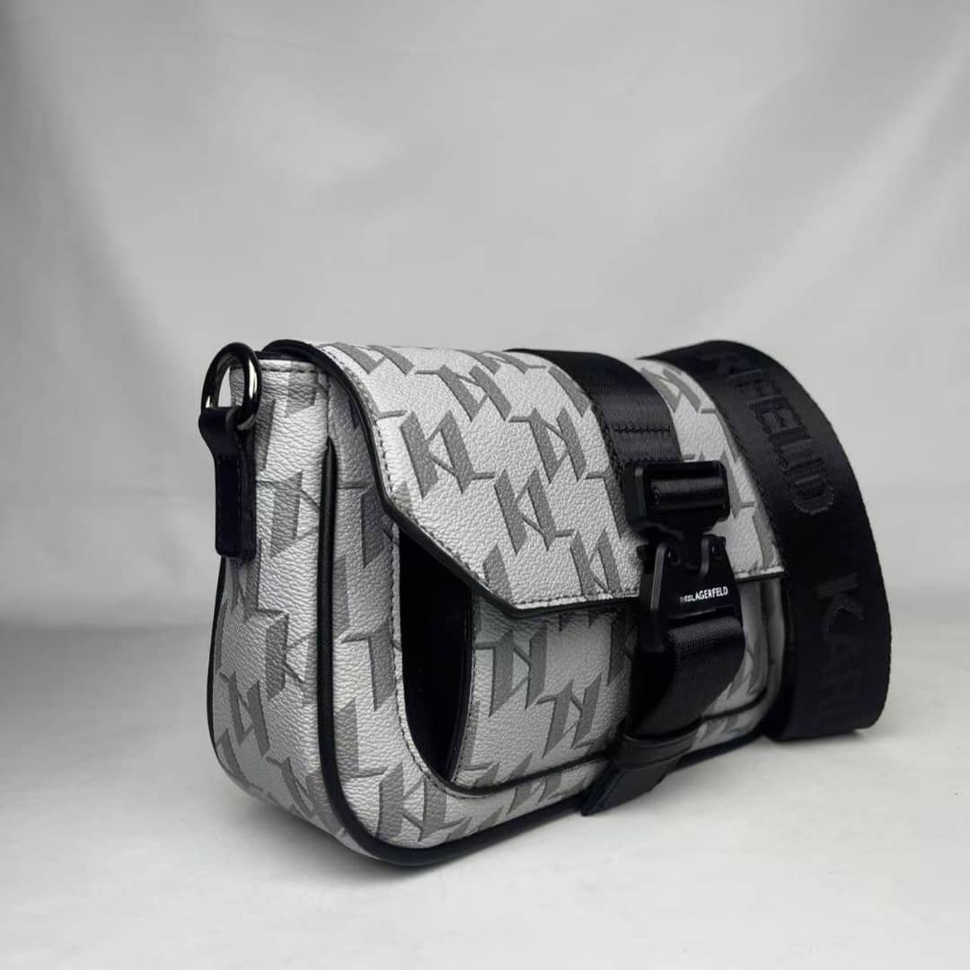 New Trendy Shoulder Bag For Men